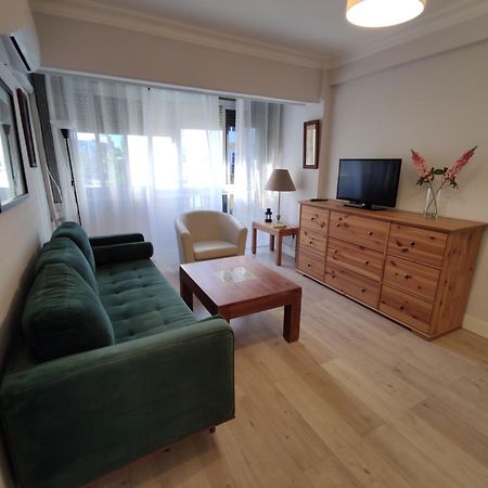 Apartamento Celia เซบีญา ภายนอก รูปภาพ