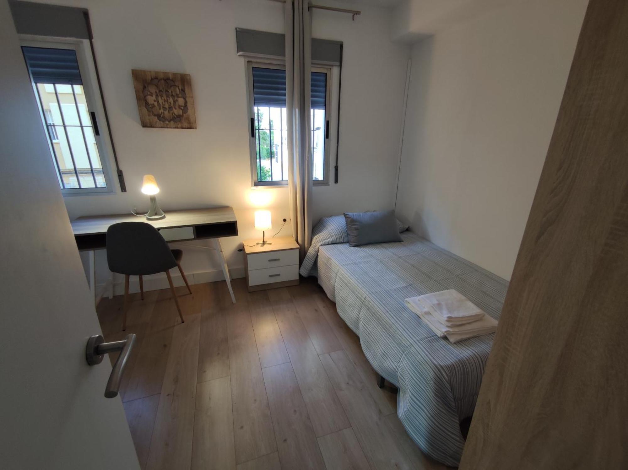 Apartamento Celia เซบีญา ภายนอก รูปภาพ