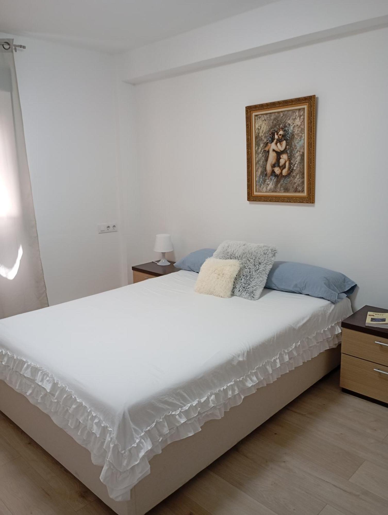 Apartamento Celia เซบีญา ภายนอก รูปภาพ