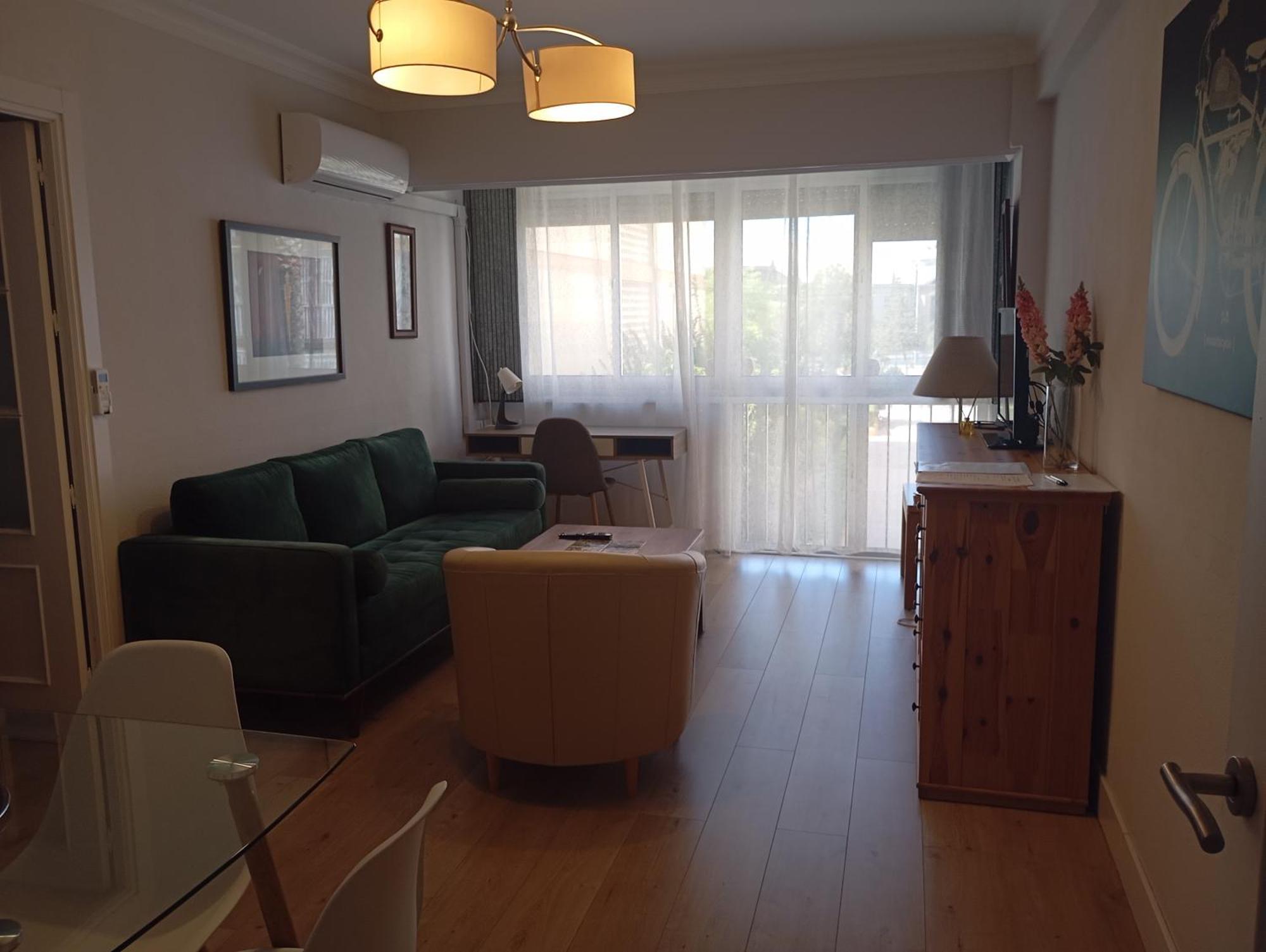 Apartamento Celia เซบีญา ภายนอก รูปภาพ