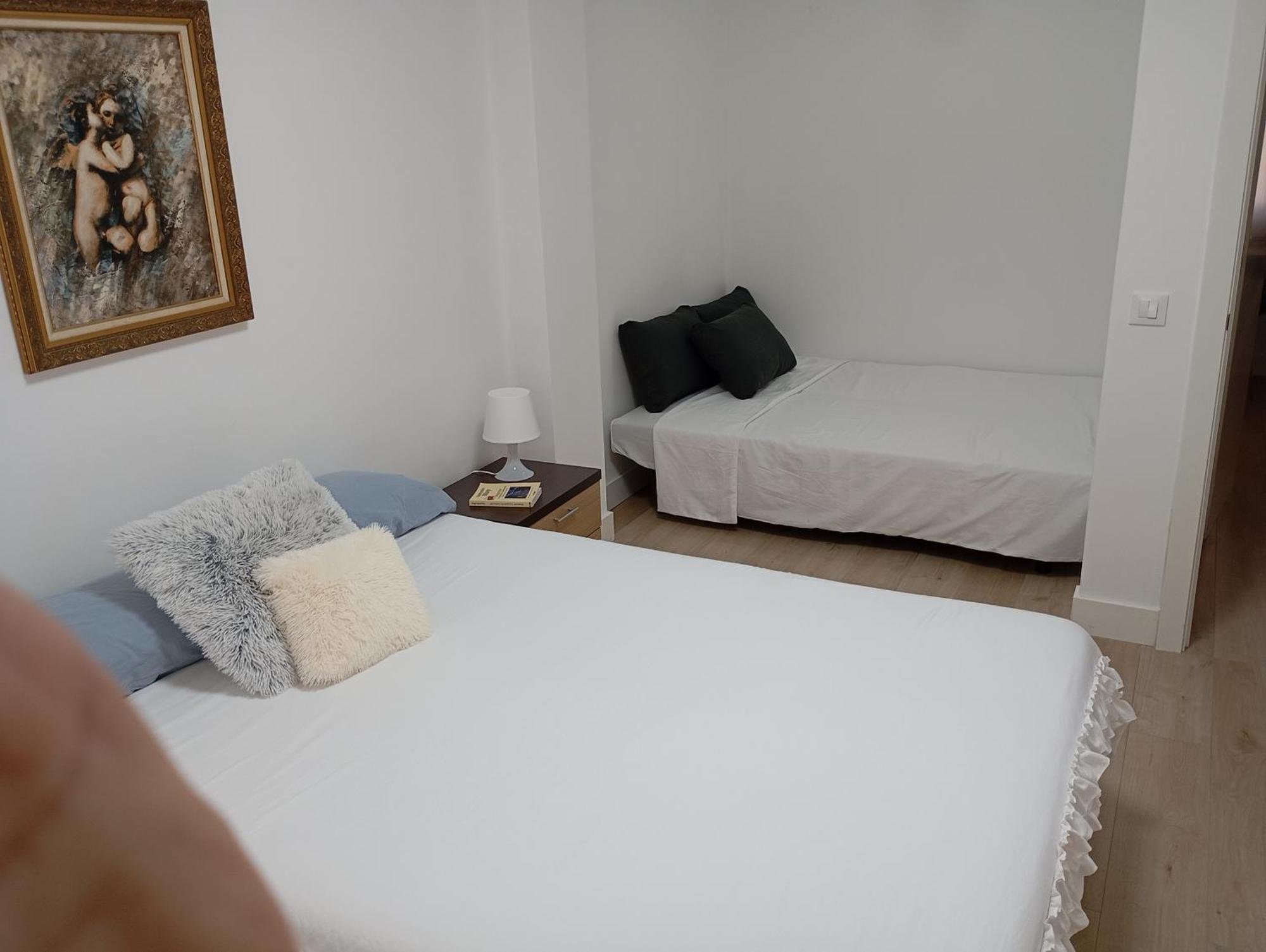 Apartamento Celia เซบีญา ภายนอก รูปภาพ